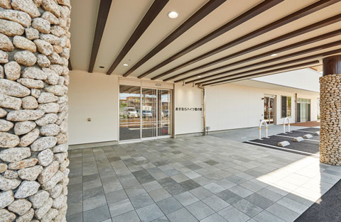 A老人ホーム_サムネイル3