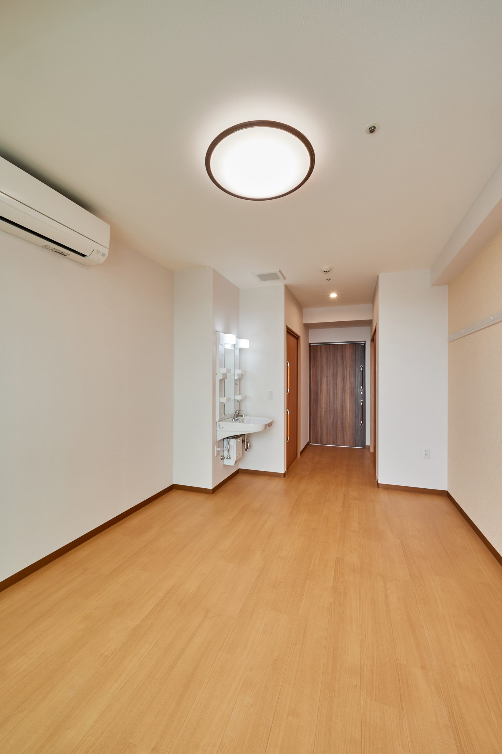 Ｂ老人ホーム_サムネイル5