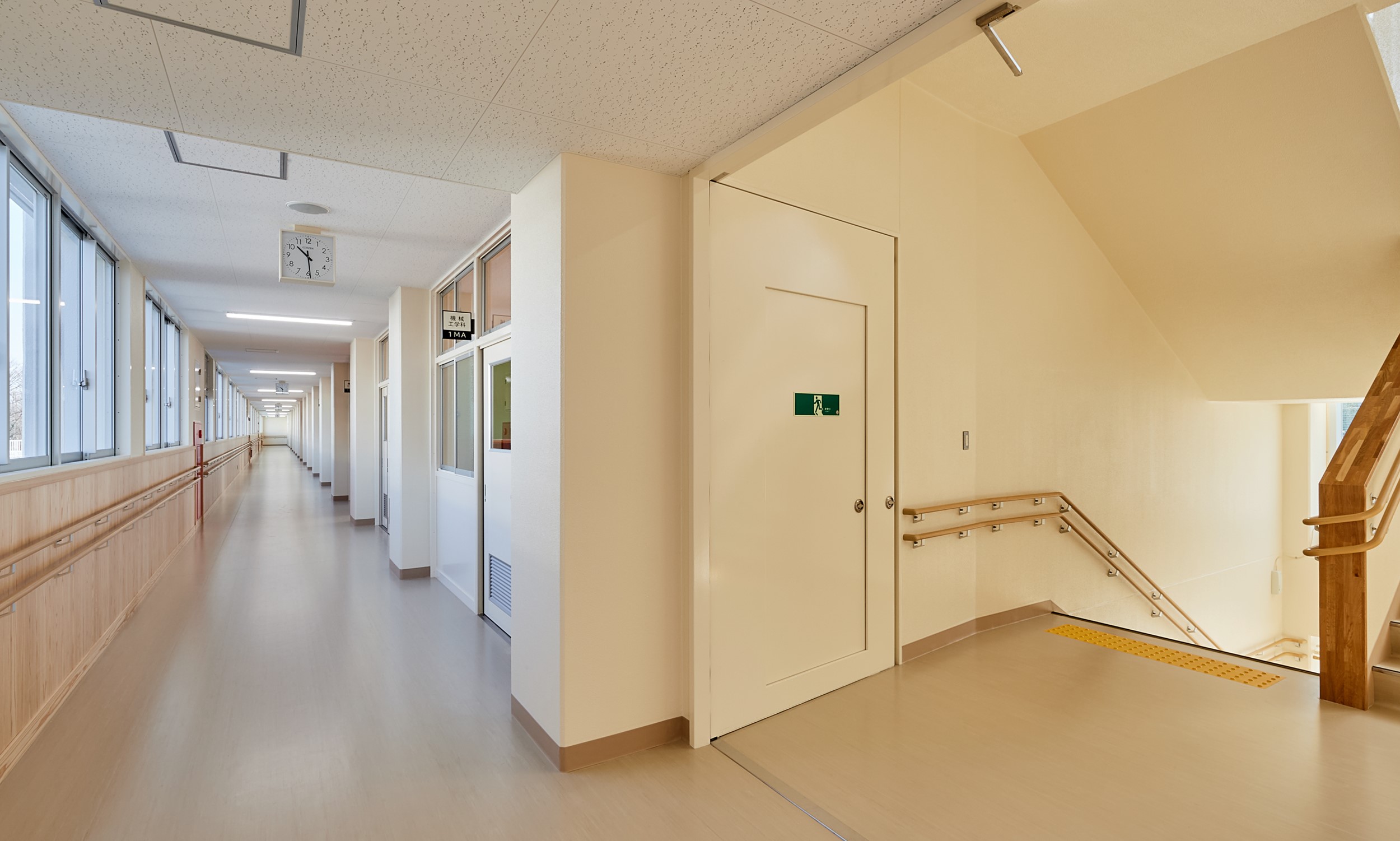 O高校教室棟・屋内運動場_サムネイル2