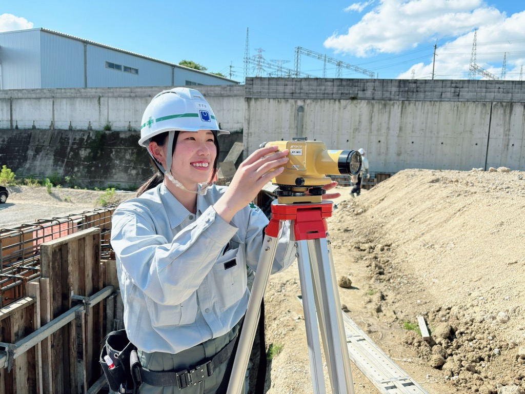 建設部　入社1年目